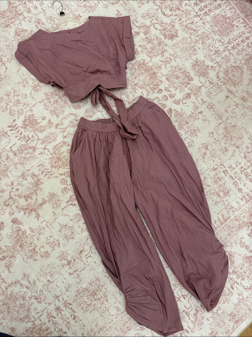Free people Mauve Tie-Front Crop Top & parachute-Leg Pants Set